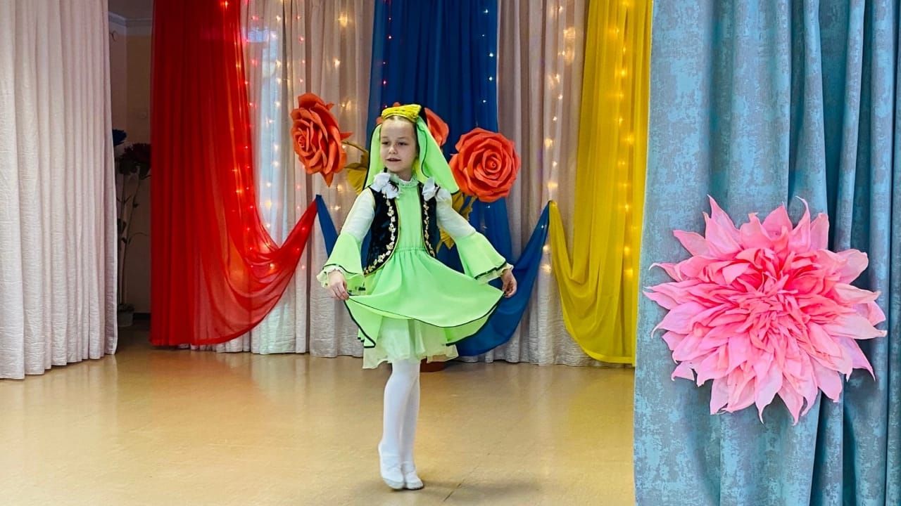Инзилә Фатихова: «Математика да, сәхнә дә ошый!»