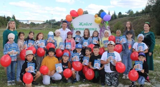 «Җәйге китапханә»дә кунакта