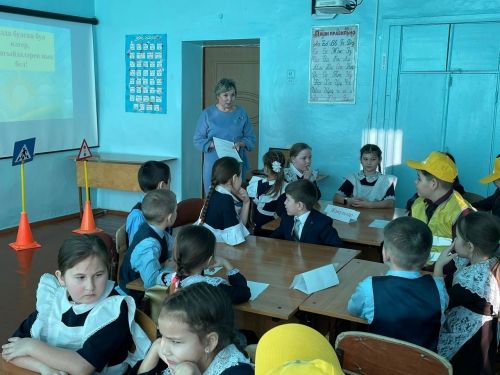 Юлда игътибарлы бул, юл йөрү кагыйдәләрен бел!