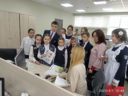 Чаллының татар матбугаты үзәгендә яшь журналистлар кунакта булды