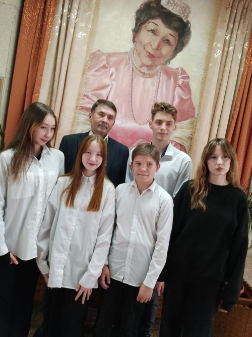 «Мин татарча сөйләшәм» шәһәркүләм акциясендә катнаштык