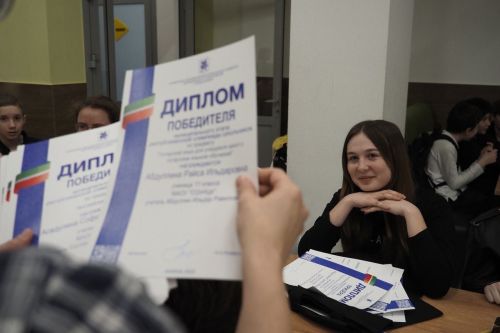 Рус әдәбиятын 100 баллга бирдем!