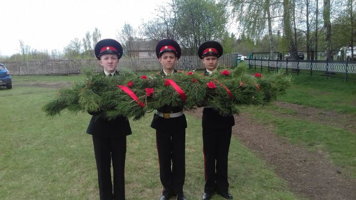 В селе Казкеево состоялся митинг, посвящённый Дню Победы