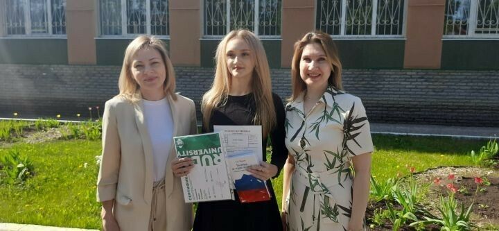 Зәй кызы Мәскәүдәге югары уку йортына имтиханнарсыз керү хокукына ия булды