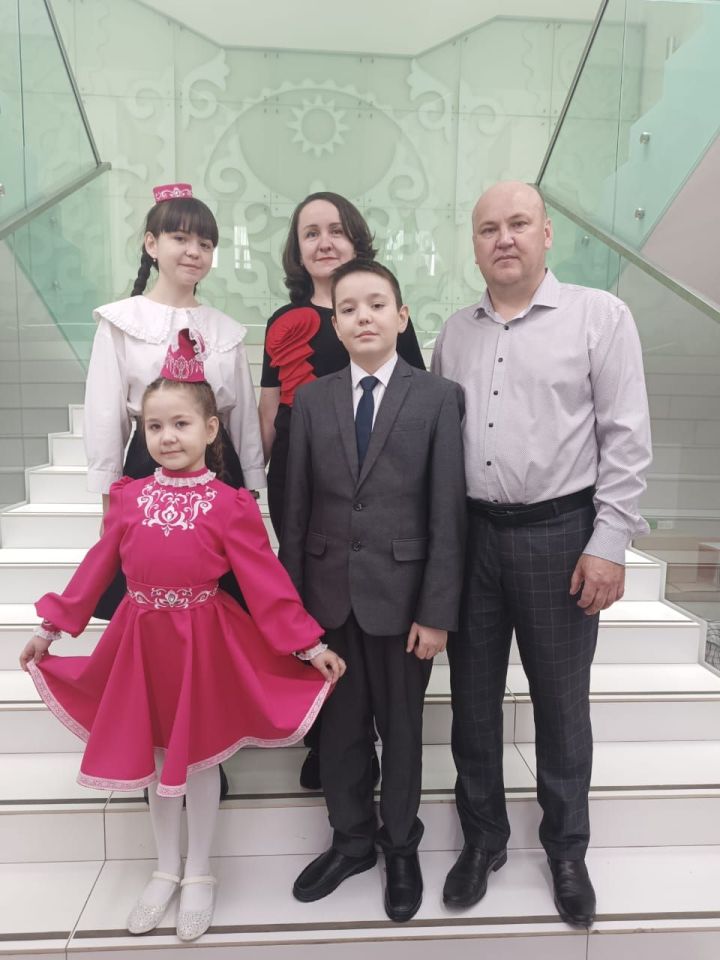 Без кабат Бөтендөнья татар конгрессында кунакта