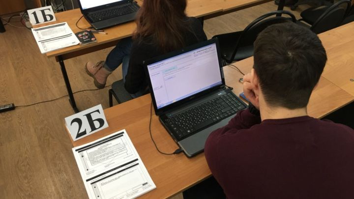 Татарстан укучылары арасында информатика иң популяр предмет булган