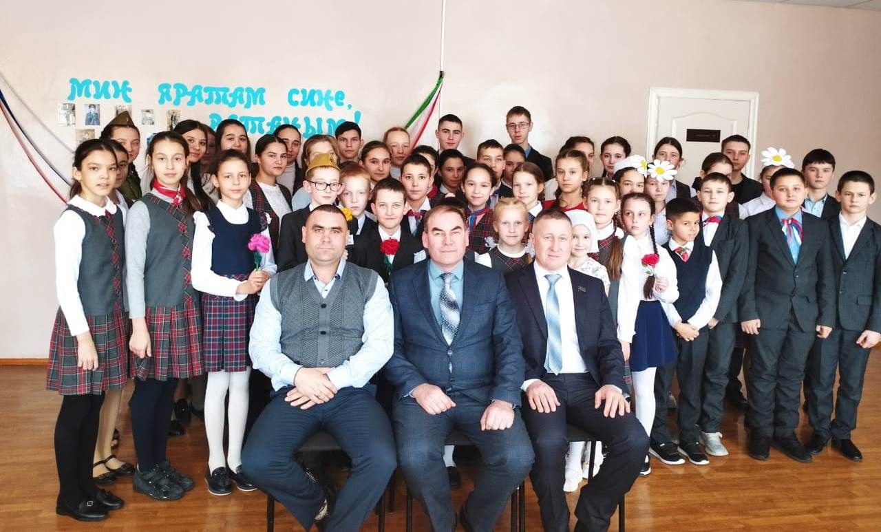 Ватанны ярату - безнең күңелдә