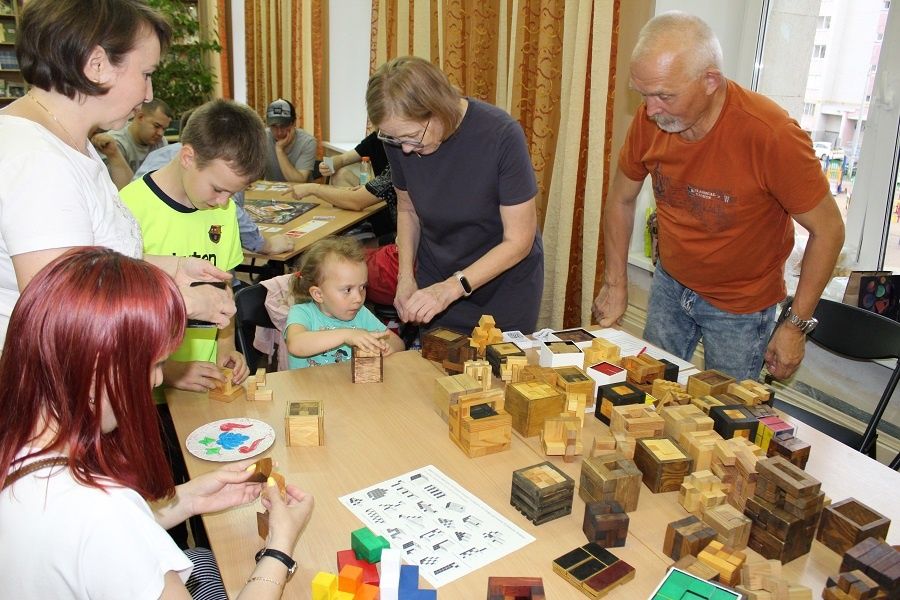 Чаллы Үзәк китапханәсендә өстәл уеннары турниры үтте