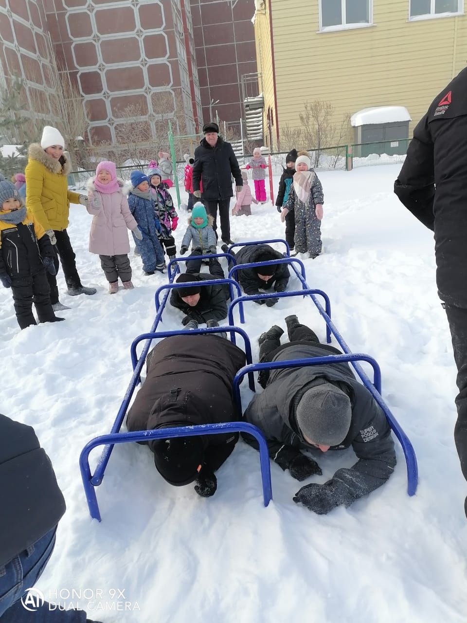 «Ватанны саклаучылар» көненә багышланган бәйрәм узды