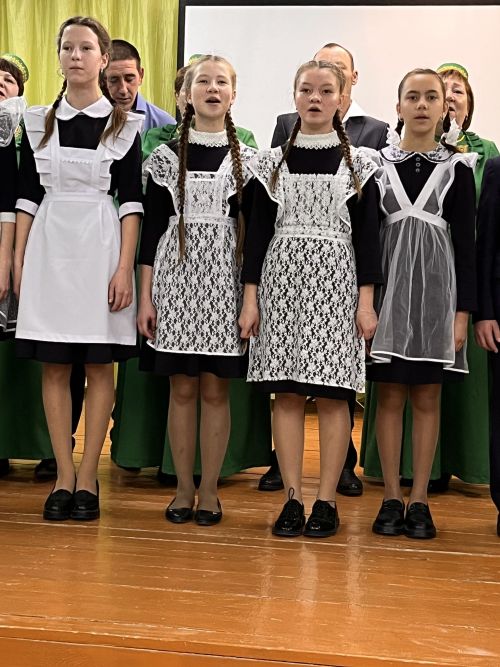 Аккүз. Музей. Бөркетләр.