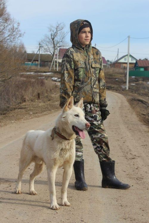 Хәзер ул безне саклый