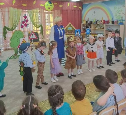 Театр аша юл кагыйдәләрен бергәләп өйрәнәбез