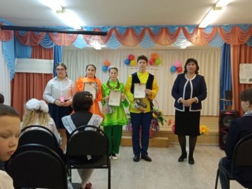 Такталачыкта «Без «Туган тел»дән туганнар» шигырь бәйгесе үтте