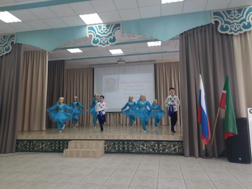 Чаллы шәһәренең 29нчы гимназиясендә Туфан Миңнуллин исемендәге IV төбәкара фәнни-гамәли конференция башланды