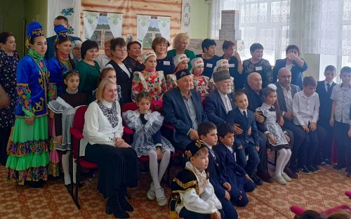 Рабит Батулла укыган мәктәптә аның ядкәрханәсе (музее) ачылды
