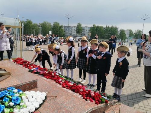 Күңелләрдә мәңге сакланыр...