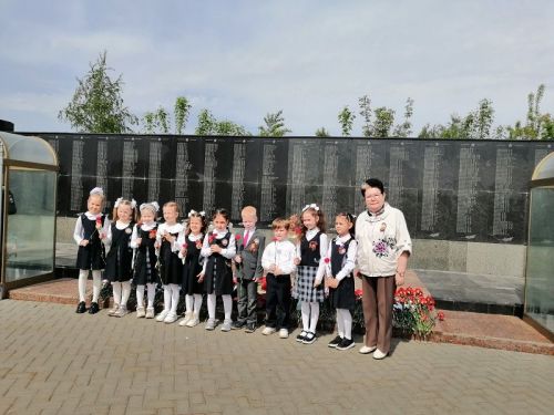 Күңелләрдә мәңге сакланыр...
