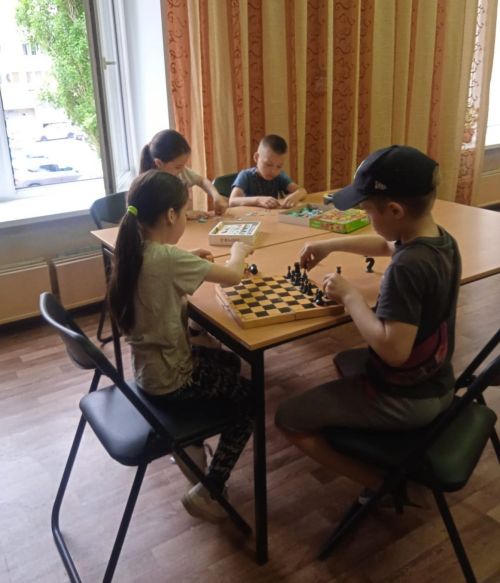 Чаллы Үзәк китапханәсендә өстәл уеннары турниры үтте