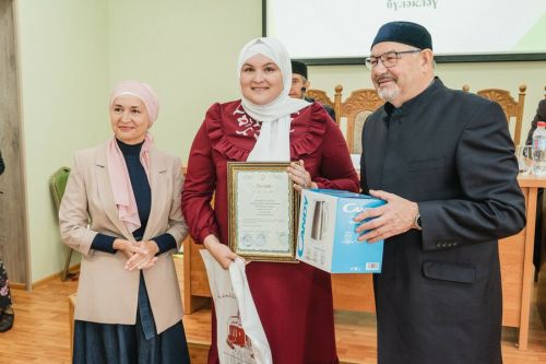 “Таян Аллаһка” әдәби бәйгесенә эшләрне кабул итү дәвам итә