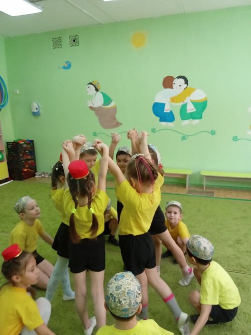Татар халкының хәрәкәтле уеннары