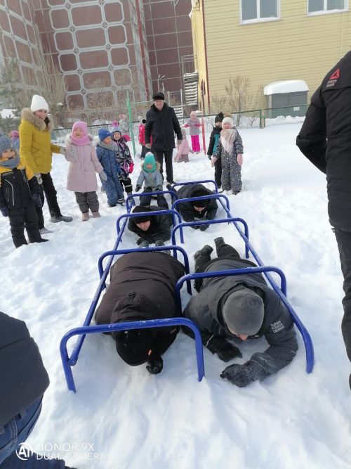 «Ватанны саклаучылар» көненә багышланган бәйрәм узды
