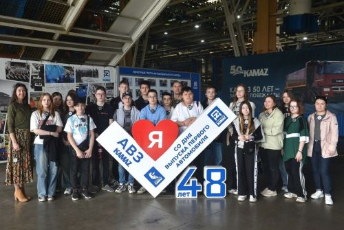 Чаллы укучылары Автомобильләр заводы белән танышты