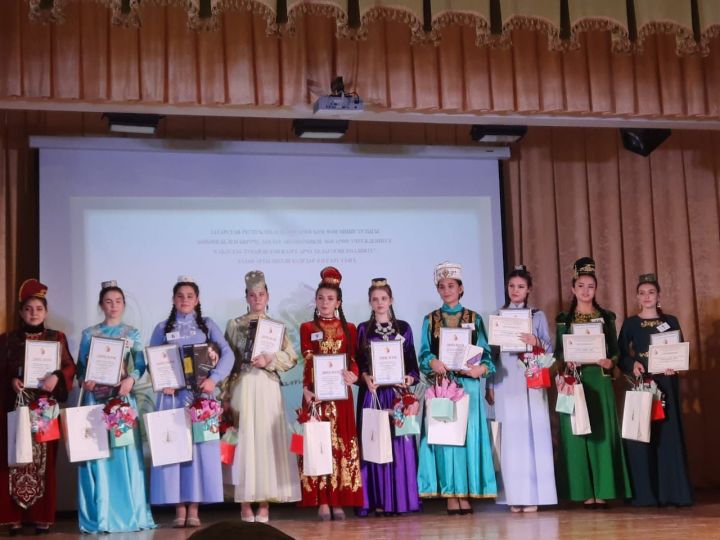 ТР студентлары арасында уздырылган “Татар кызы-2022” бәйгесенең җиңүчесе билгеле