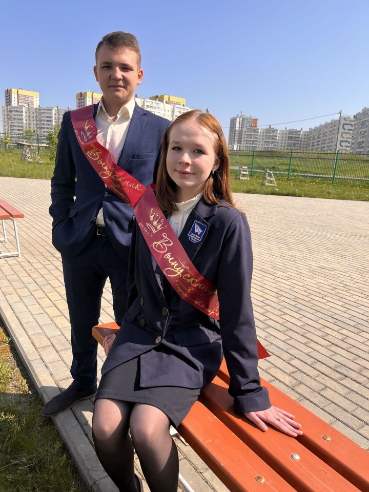 Күңелле дә, рәхәт тә... Бераз моңсу да...